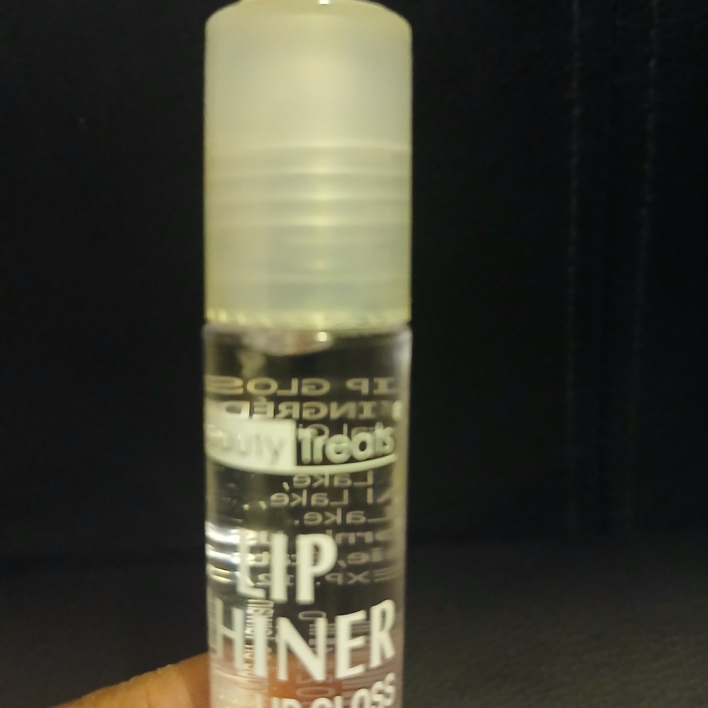 Kiss Lip Shiner Gloss - Transparent Shine